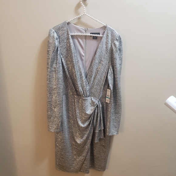 Jessica Howard Metallic Dress Size 16 NWT - Picture 4 of 12